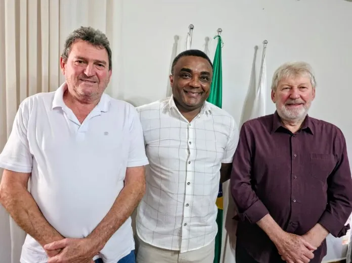 Novo secretário de Saúde, José Teixeira de Almeida destaca experiência e compromisso com a população