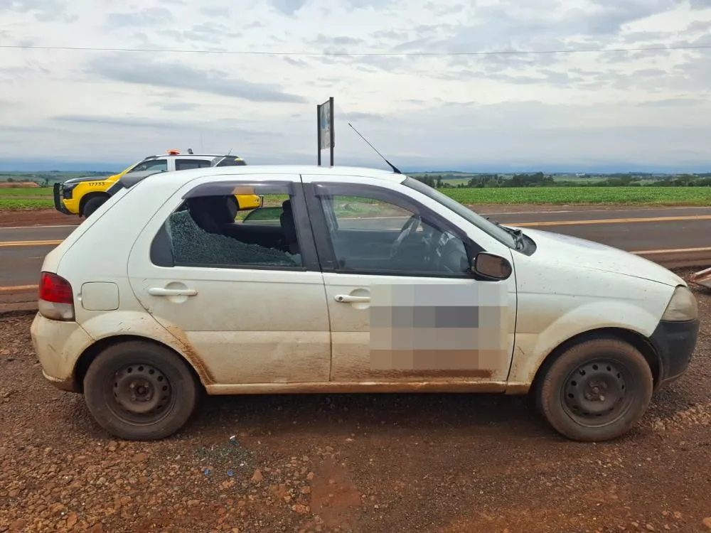 Acidente entre dois carros deixa dois homens feridos na PR-491, em Marechal Rondon