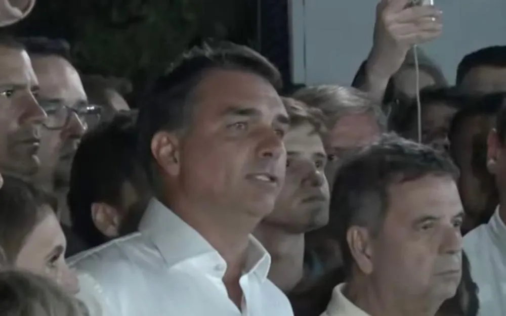 Flávio se recusa a reconhecer resultado e pede anulação