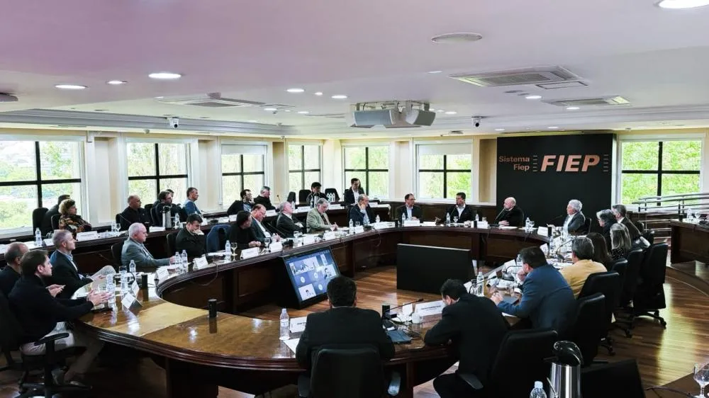Sergio Moro promete reduzir número de secretarias e criar pasta anticorrupção no Paraná