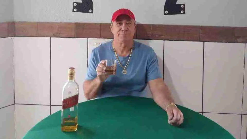 Neto que matou avô para roubar R$ 200 mil em joias é condenado a mais de 30 anos de prisão