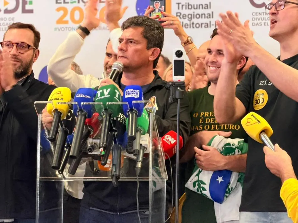 Moro nega aumento no IPVA e quer continuar Escolas Cívico-Militares