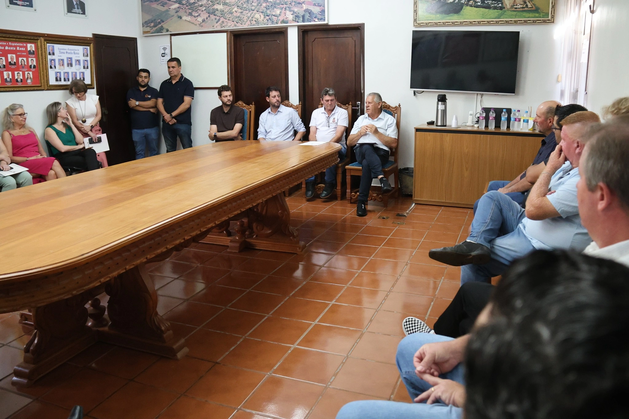 Deputado Sperafico visita Nova Santa Rosa para prestar contas e ouvir demandas