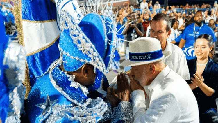 PL aciona TSE para reunir provas contra Lula por desfile na Sapucaí