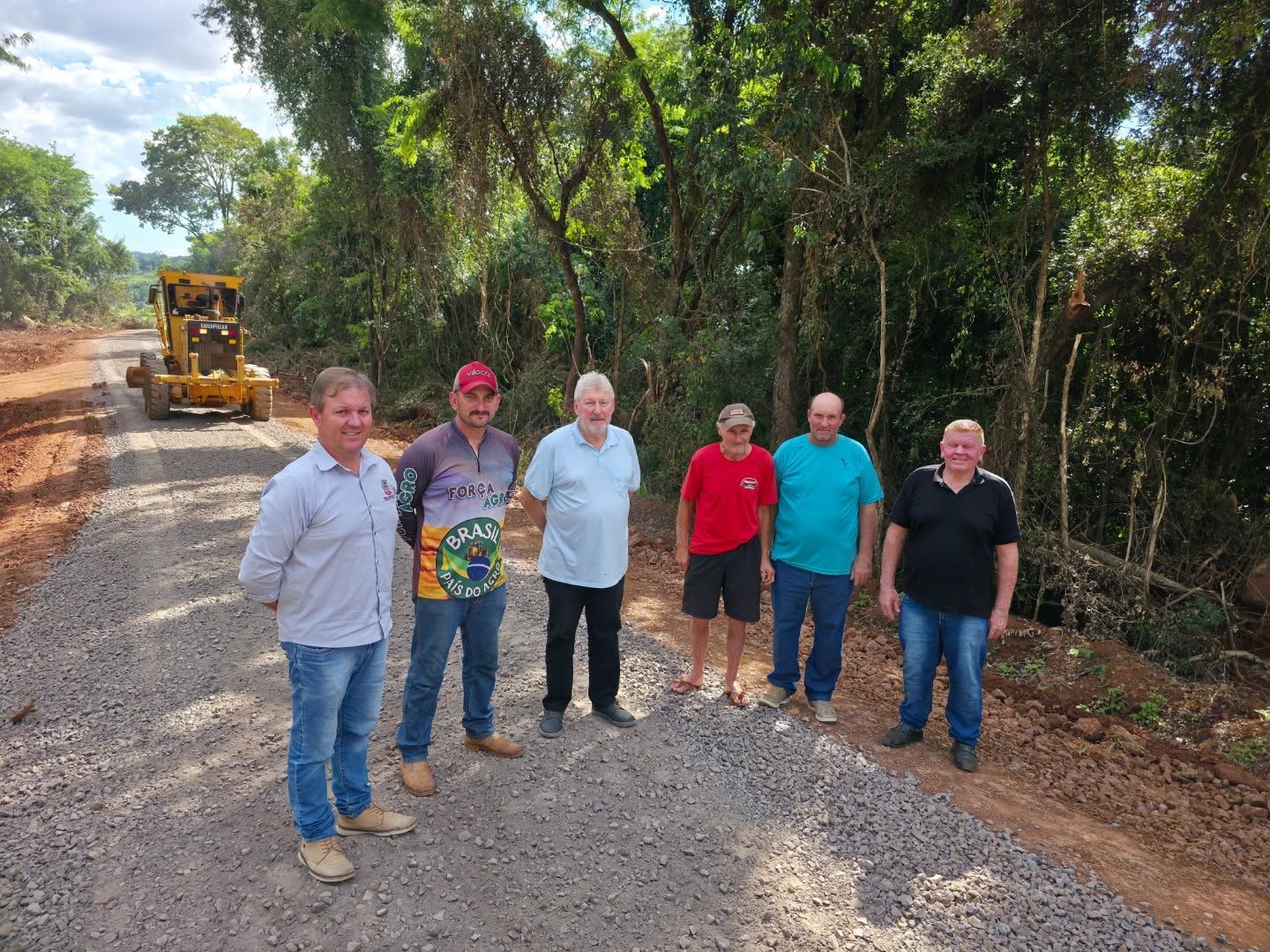 Readequa&ccedil;&atilde;o de estrada atende antiga demanda da Linha Bra&ccedil;o do Norte, interior de Nova Santa Rosa