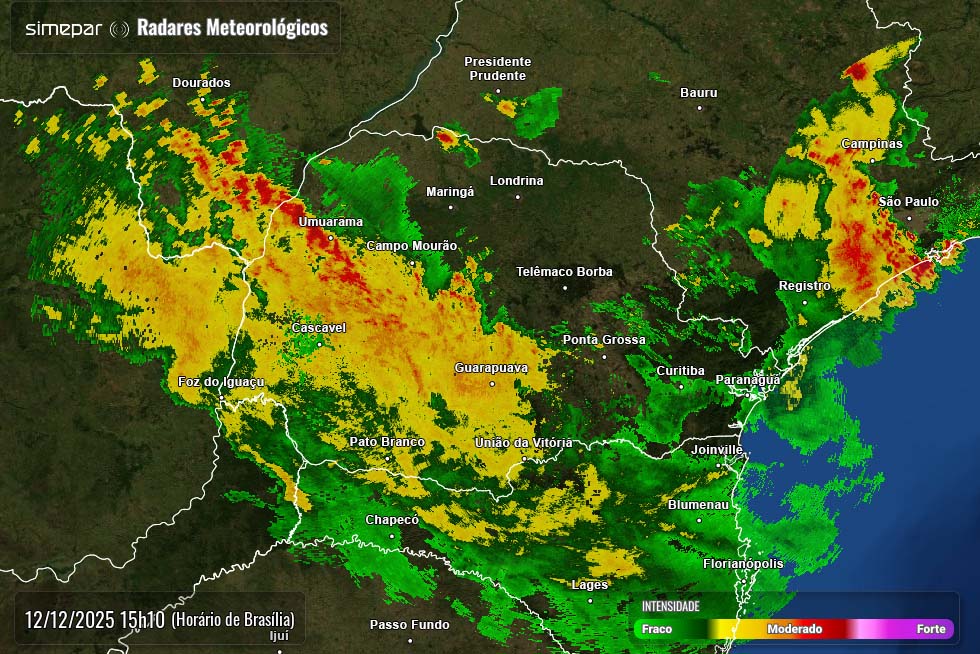 Volume de chuva j&aacute; passou de 100 mm em cidades do Oeste do Paran&aacute; nesta sexta-feira