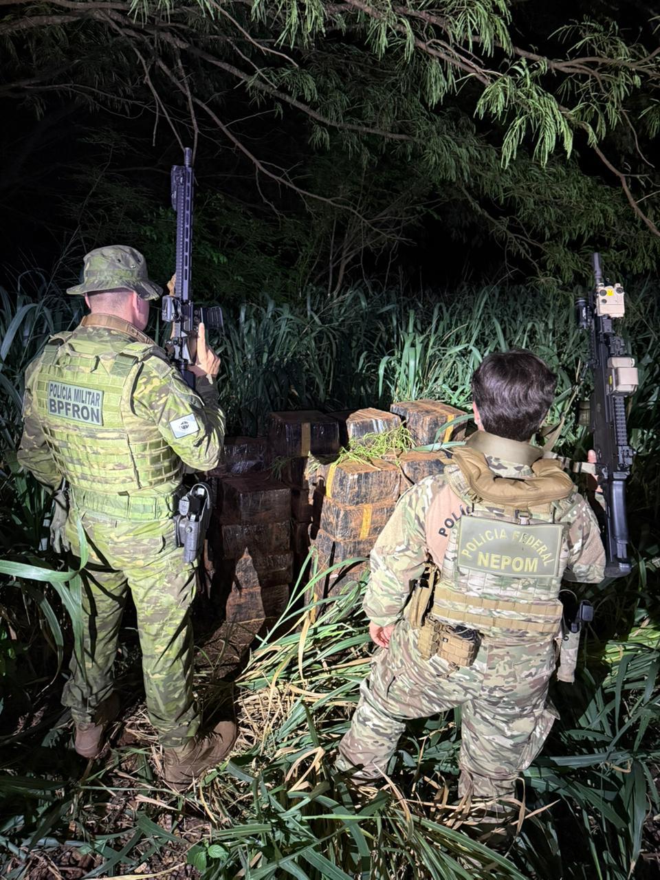 Policiais apreendem 1.272 quilos de maconha em Terra Roxa