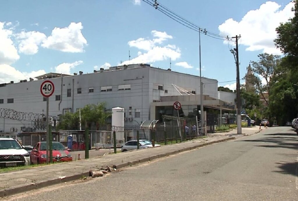 Paciente em surto ataca e mata amigo dentro de hospital no PR