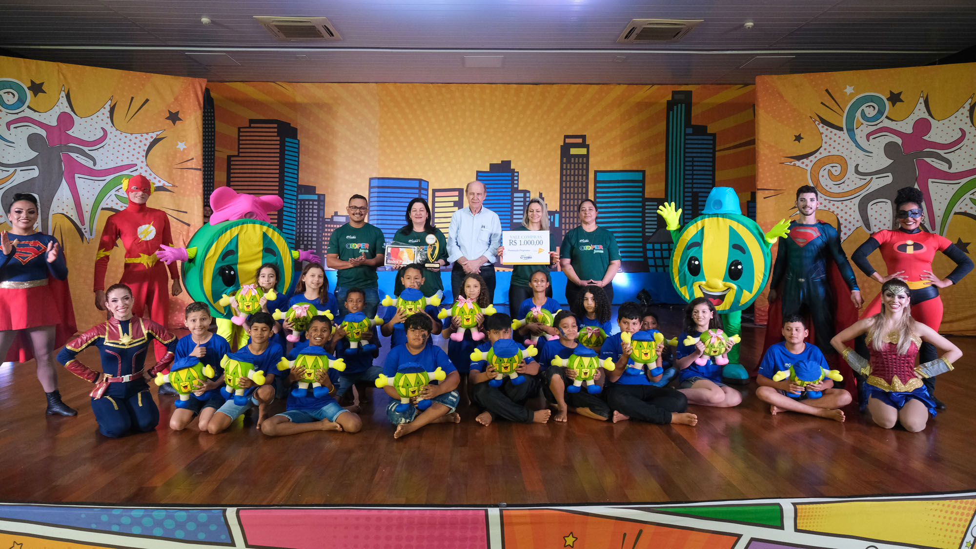 Premiação 1º lugar.jpg