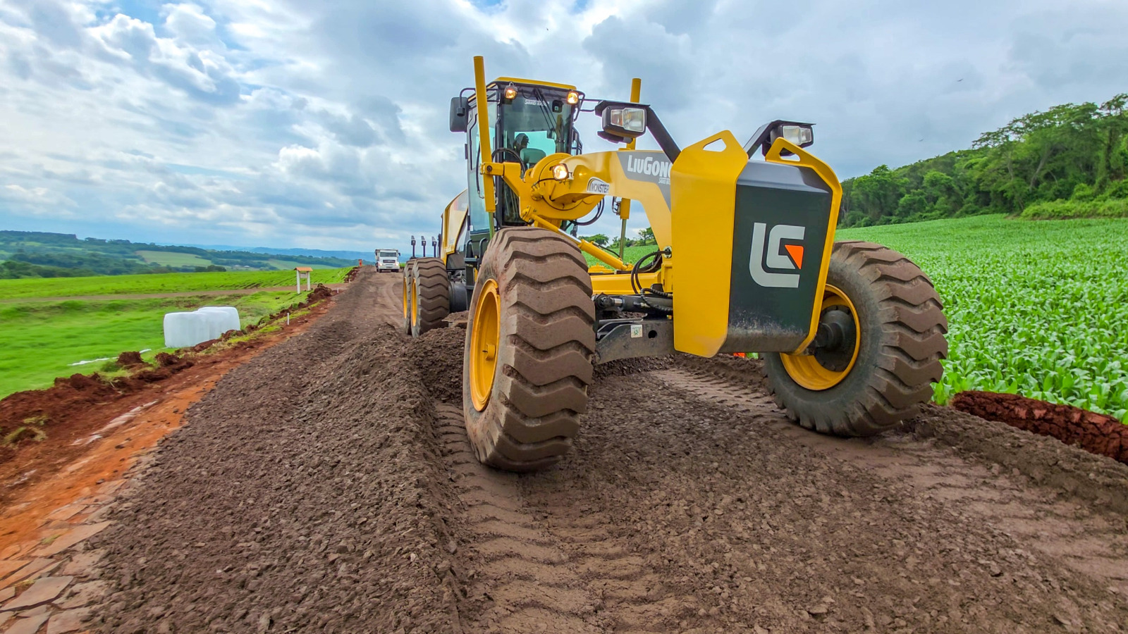 WhatsApp Image 2025-10-28 at 16.22.581.jpeg