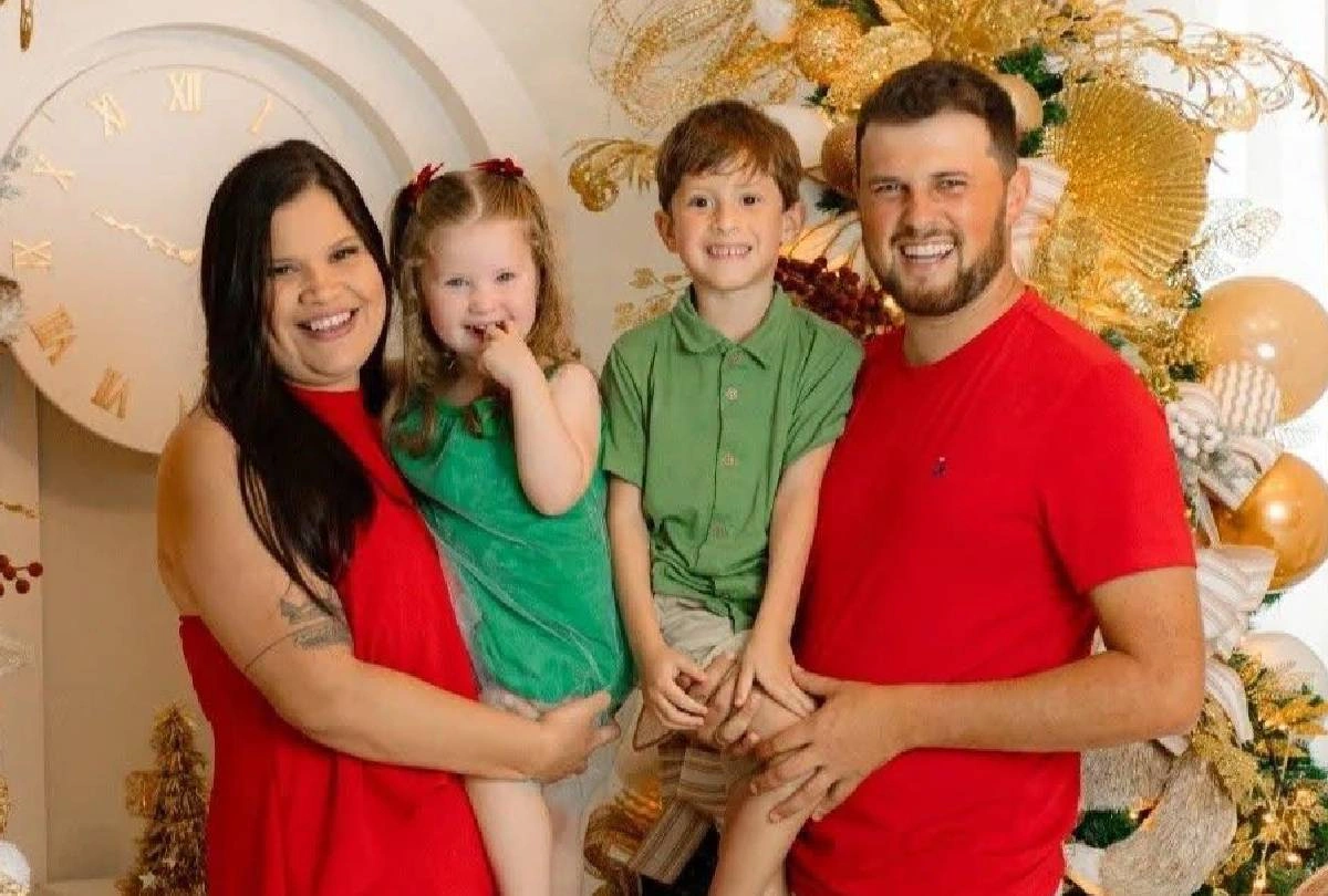 Fam&iacute;lia morre em acidente entre carro e caminh&atilde;o no Paran&aacute;