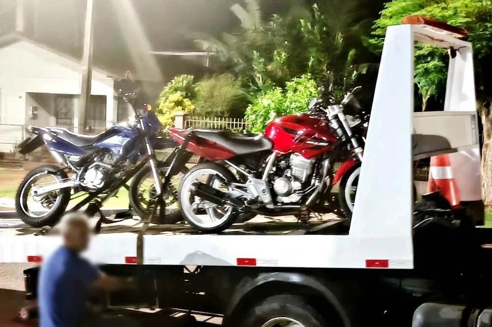 PM apreende motos de tr&ecirc;s maripaenses denunciados por dar &ldquo;grau&rdquo; em Nova Santa Rosa