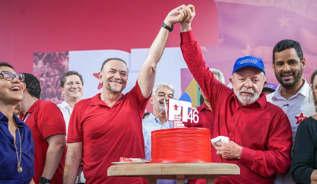 PT faz jantar de arrecada&ccedil;&atilde;o eleitoral com convites que custam at&eacute; R$ 50 mil