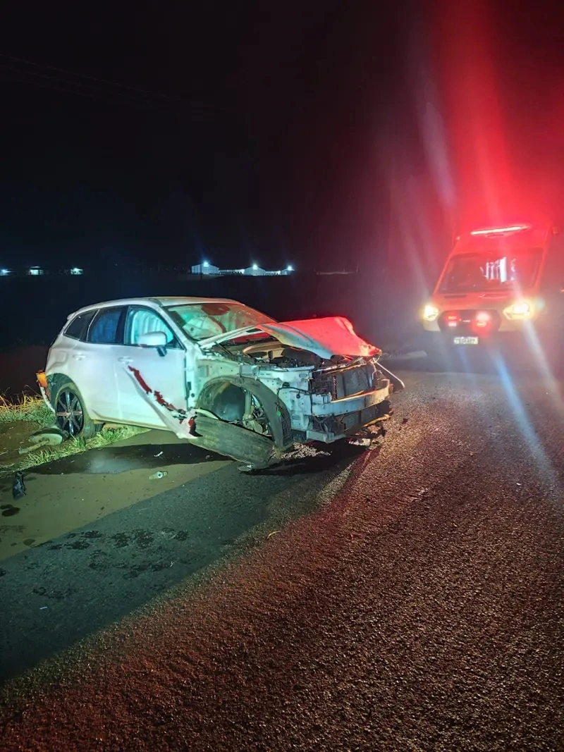 Motorista fica ferido ap&oacute;s acidente na PR-486 em Assis Chateaubriand