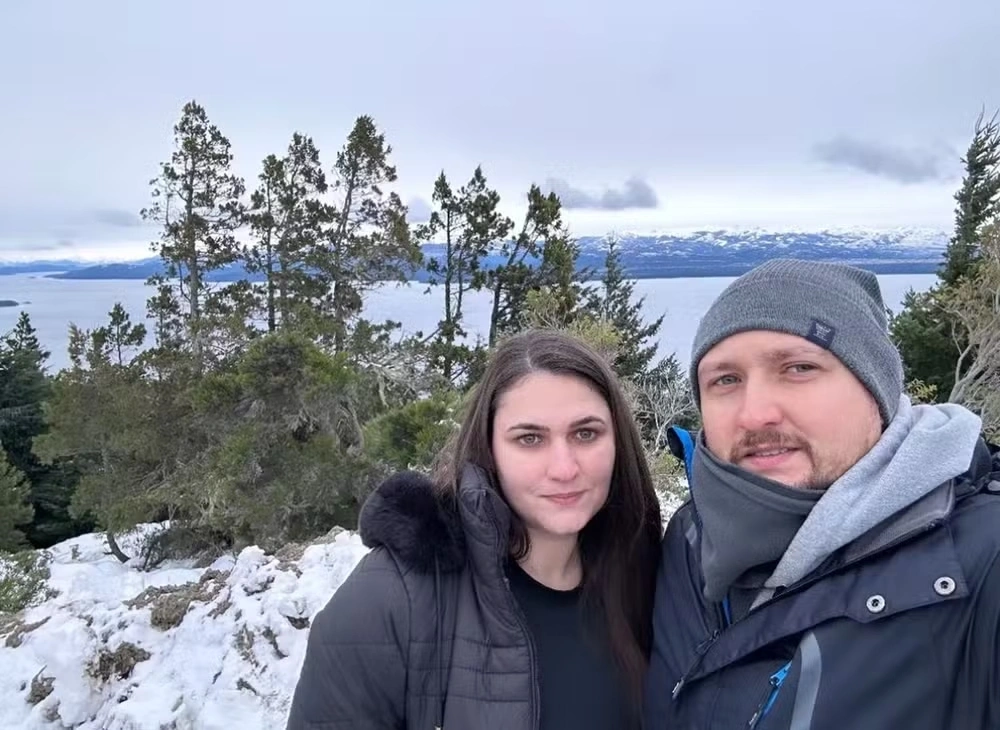 Advogado matou a esposa após ela dizer que queria se separar e mudar para o Paraná com a filha, diz polícia