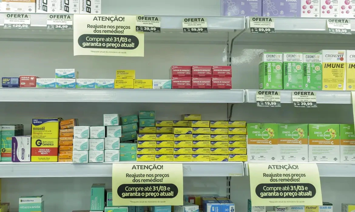 Supermercados j&aacute; podem vender medicamentos