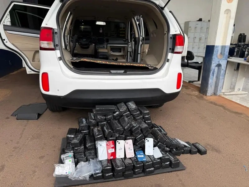 Receita Federal apreende carga de iPhones avaliada em R$ 1,4 milh&atilde;o em Cascavel