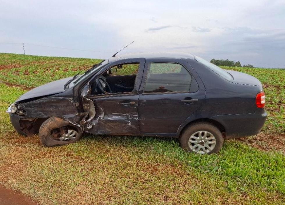 Duas pessoas ficam feridas em acidente na PRC-467, em Marechal Cândido Rondon