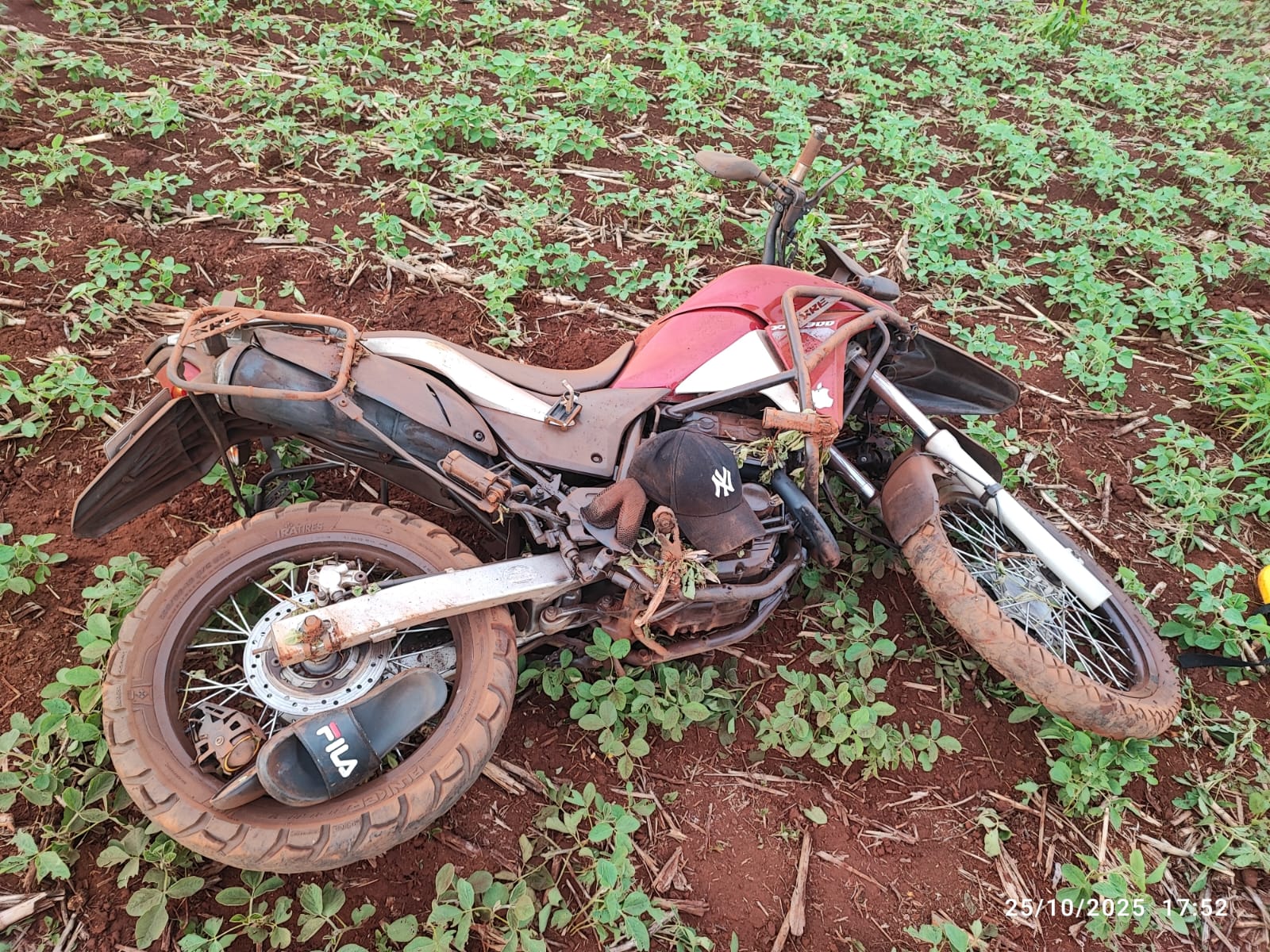 Jovem fica ferido em saída de pista na PR-364, em Assis Chateaubriand