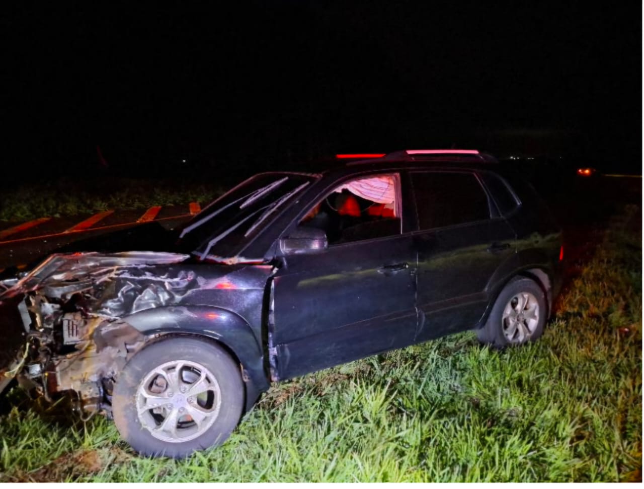 Colisão entre caminhonetes é registrada na PR-182, em Toledo
