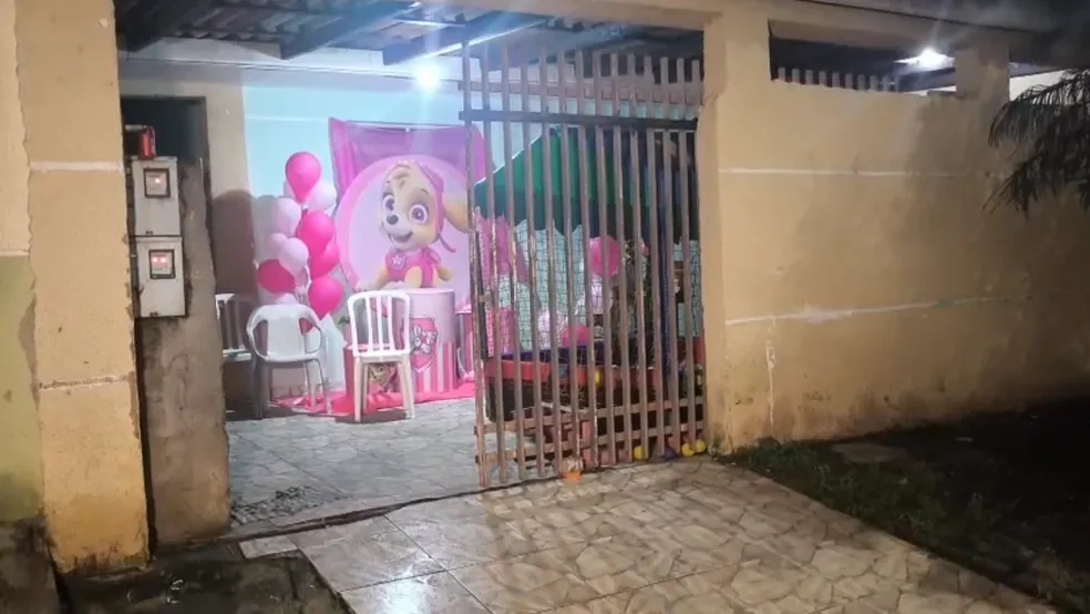 Criança de 2 anos e três adultos são baleados em festa infantil no PR: 'No local errado e hora errada', diz PM