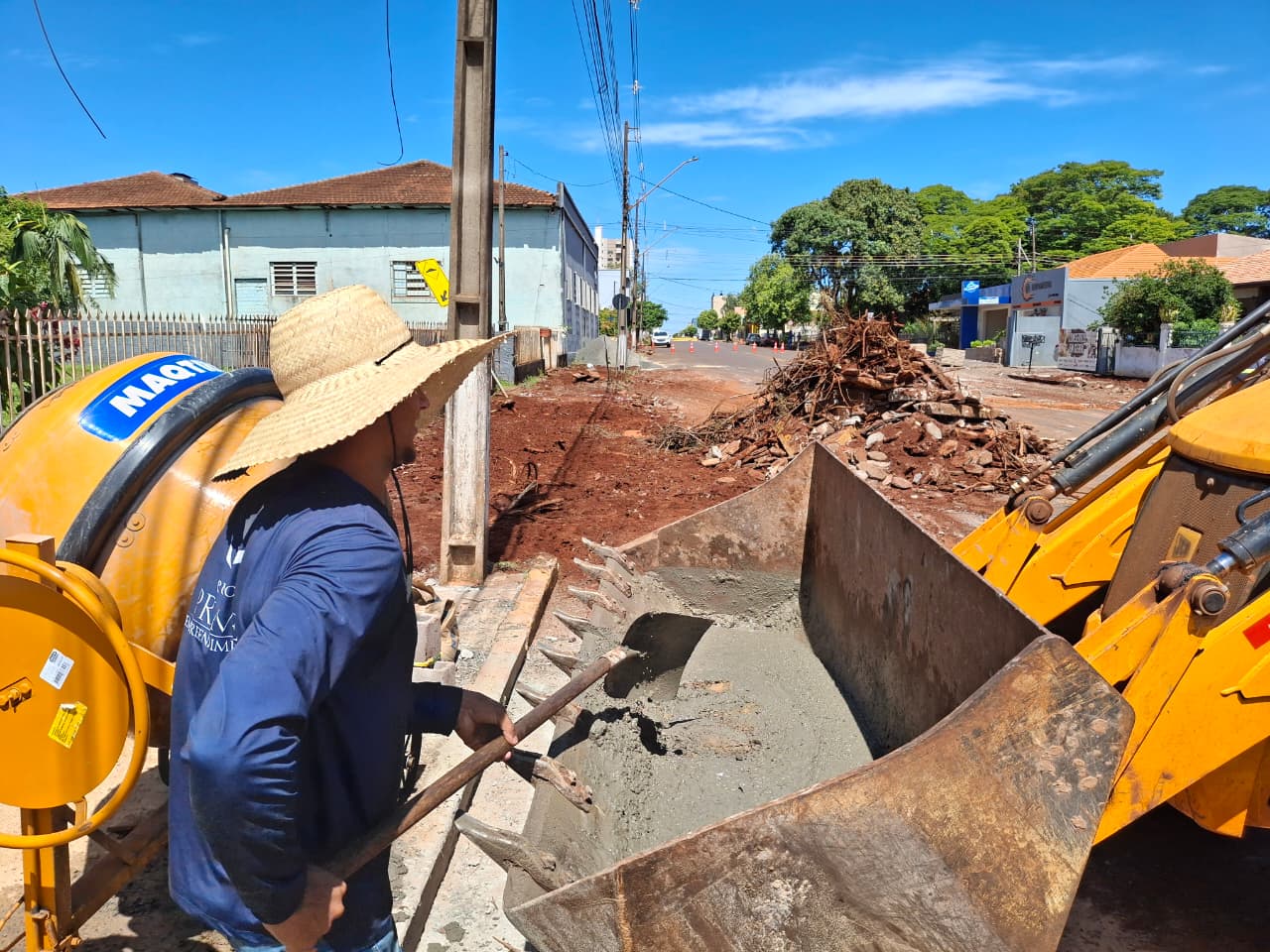 Remodelação da rua Minas Gerais é iniciada em Marechal Cândido Rondon