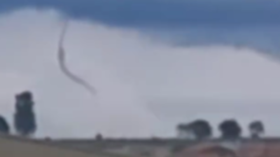 Nuvem funil é registrada entre Francisco Alves e Santa Rita do Oeste