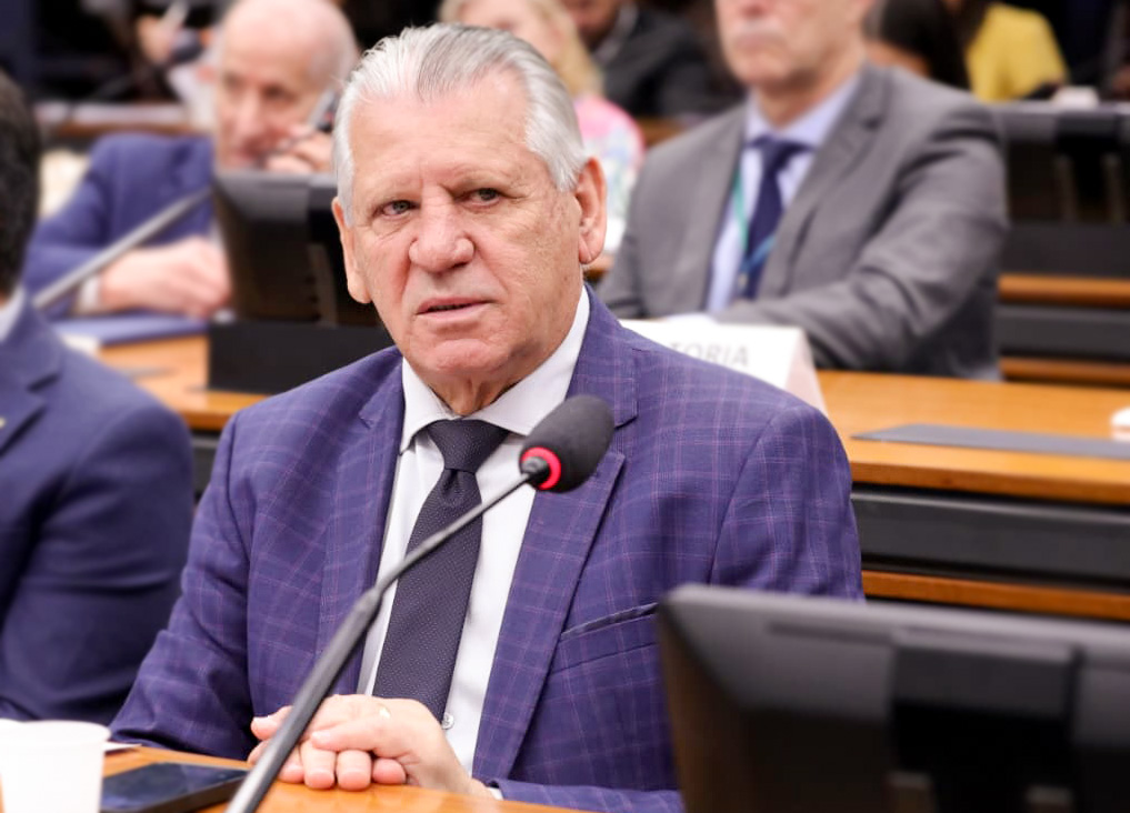 Para deputado Sperafico decreto federal ameaça funcionamento das APAES em todo Brasil