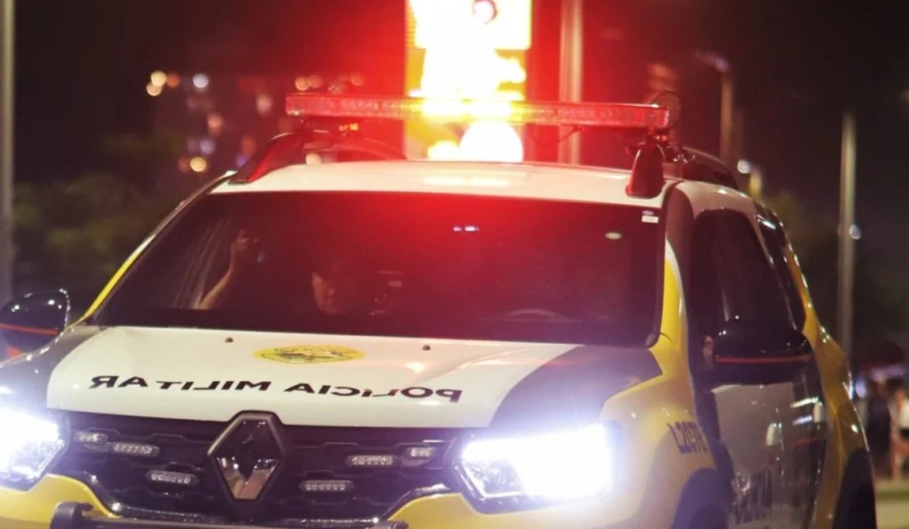 Esposa invade casa da sogra e bate em marido e amante flagrados no Paraná