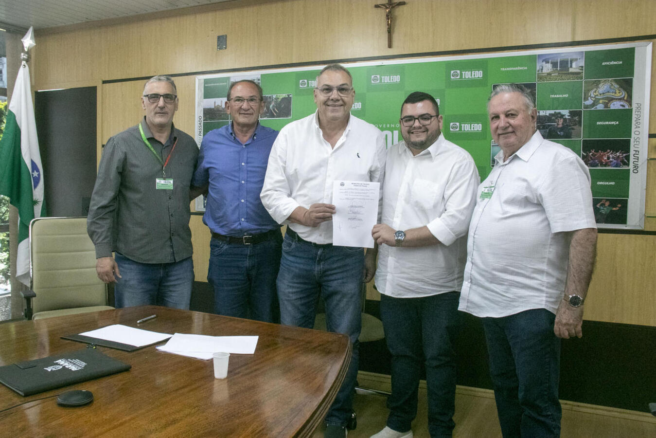 Lei que incentiva a redução do tempo de telas é sancionada em Toledo