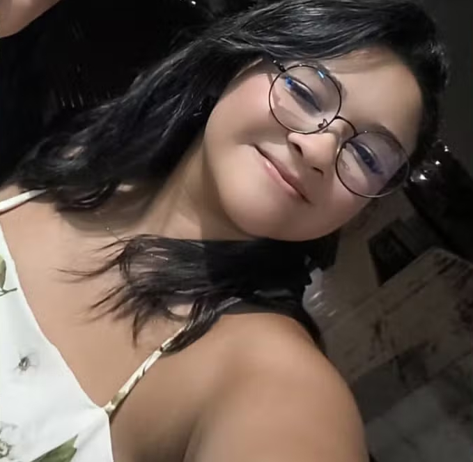 Adolescente de 14 anos morre após sofrer choque elétrico em piscina enquanto passava férias na casa da avó, no Paraná