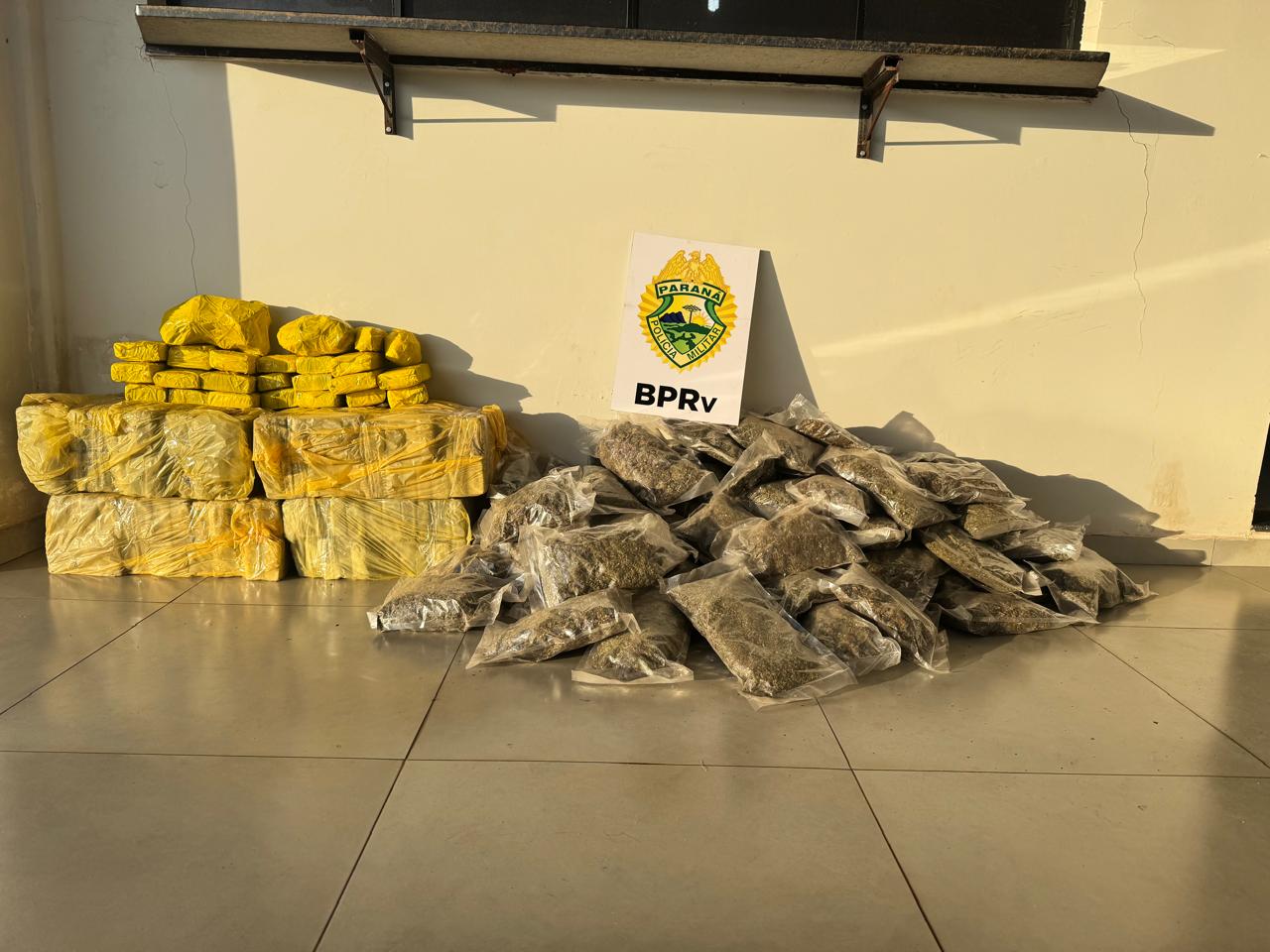 BPRv prende casal com quase 100 quilos de drogas durante operação na PR-323, em Iporã