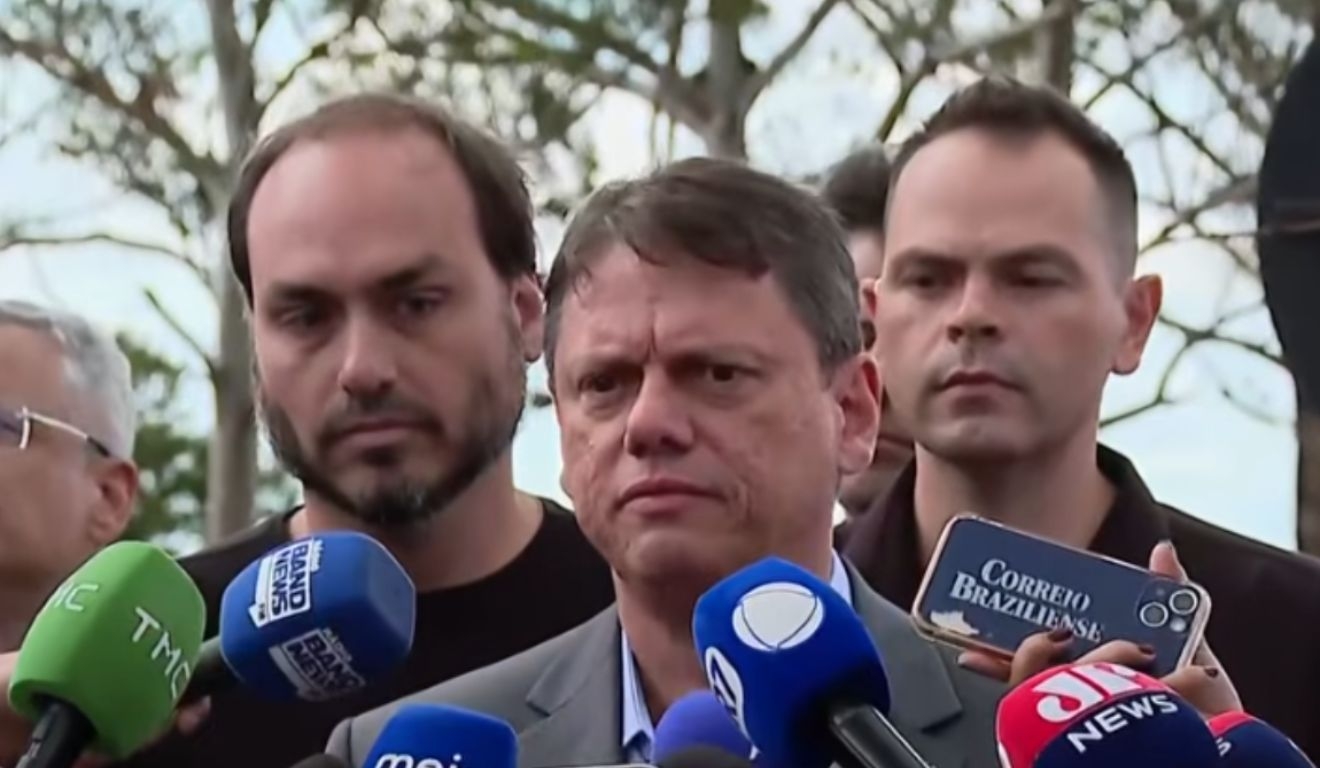 Tarcísio após visitar Bolsonaro: “Meu interesse é ficar em SP”