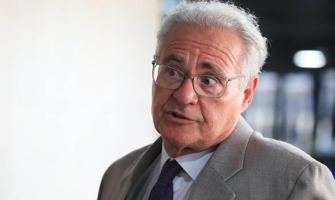 Senado instala comissão para apurar fraudes do Banco Master