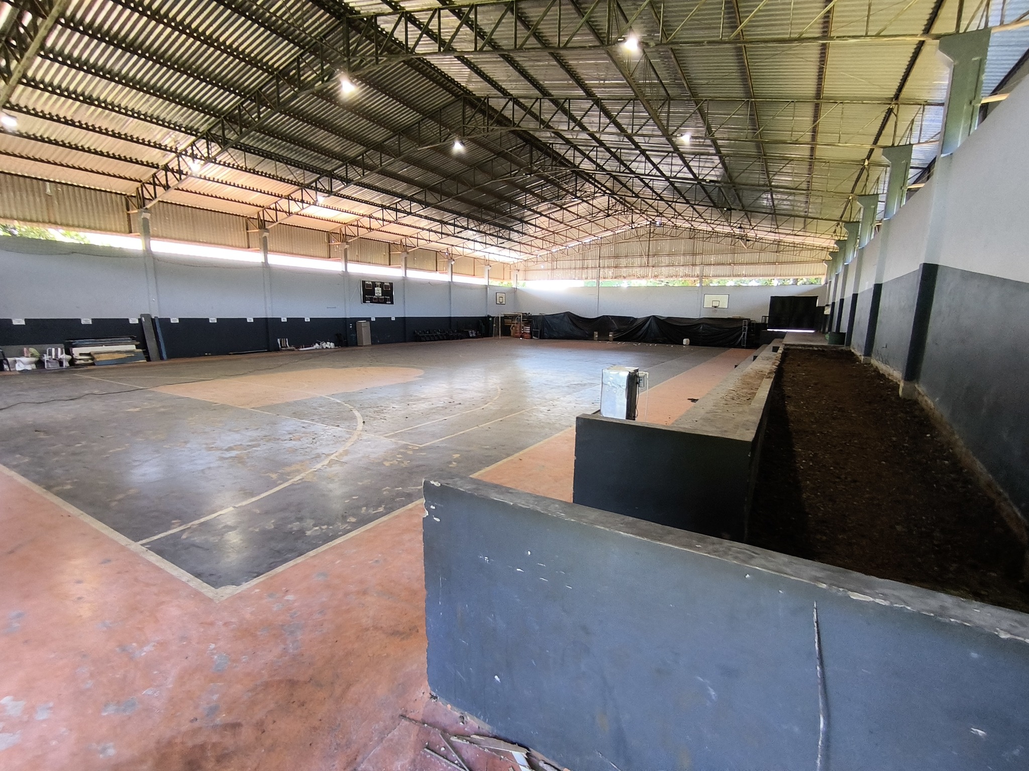 Ginásio do CAF de Marechal Rondon passa por reformas