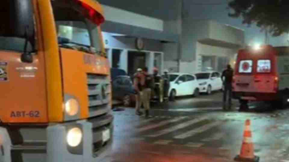 Motorista morre após grave acidente no centro de Nova Aurora