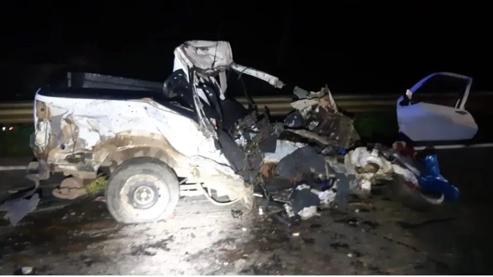 Jovens morrem em grave acidente na BR 373