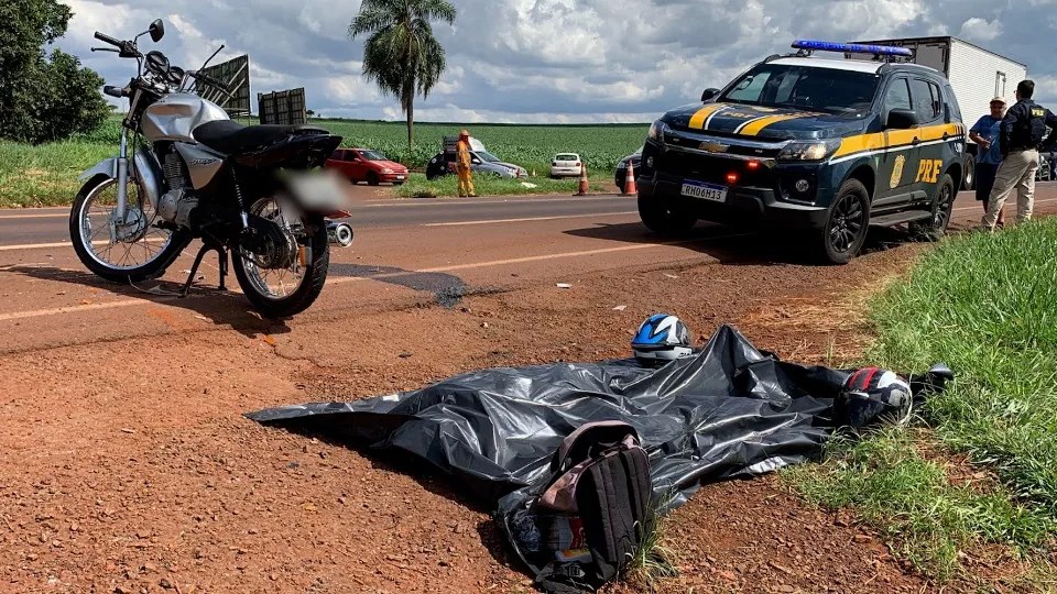Motociclista morre e passageiro fica em estado grave na BR-369, em Cascavel